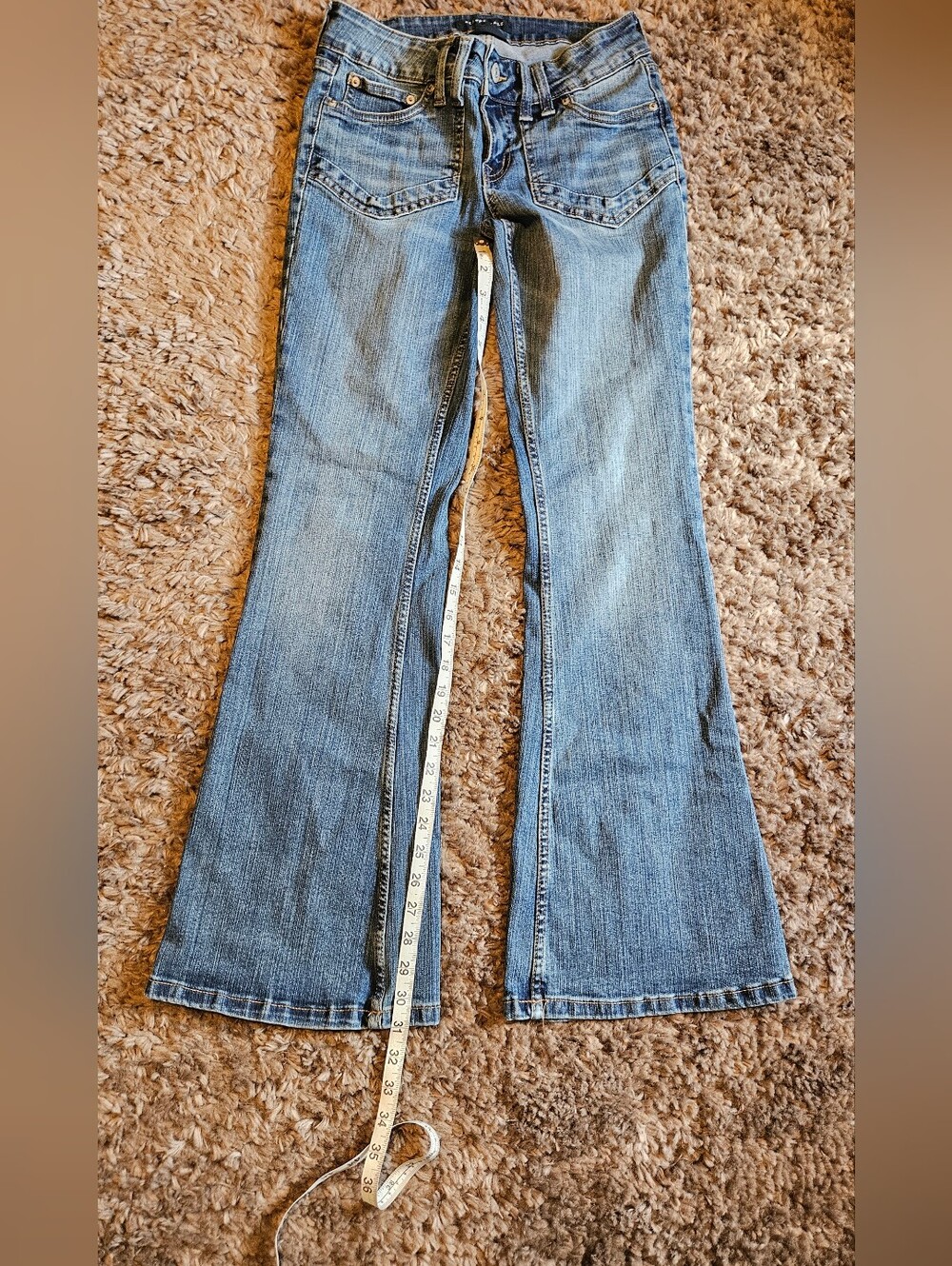 Aeropostale Women's Flare Jeans 6 Reg
